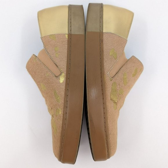 Free People Varsity Sneakers 8 Metallic Gold Calf Hair Leather Slip Ons Comfort - Picture 9 of 13